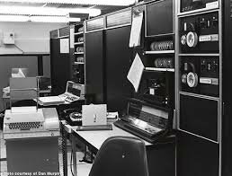 Primera conexión entre dos computadoras distantes