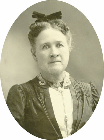 Primera Mujer graduada en Odontología