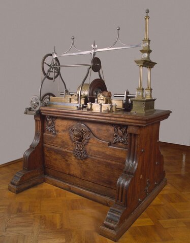 Токарный станок