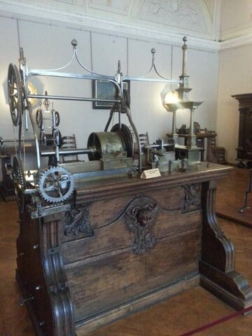 Токарный станок