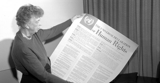 Aprobación la Declaración Universal de Derechos Humanos