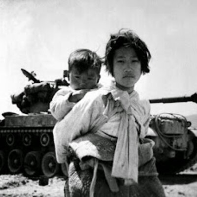 Timeline: GUERRA TOTAL Y GUERRA FRÍA