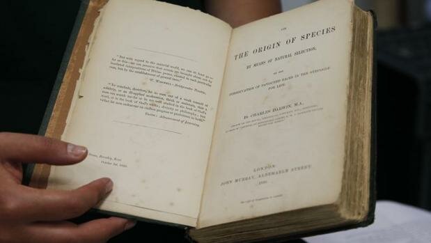Publicación del libro "El origen de las especies"