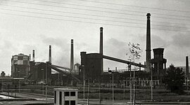 Timeline: La Industria Española entre 1855-1975