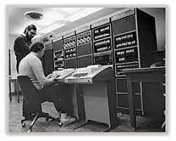 Primera Conexión entre Computadores Distantes físicamente