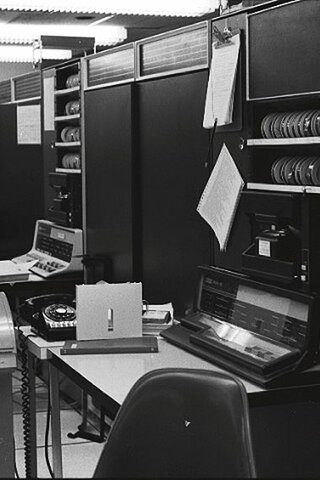 Es enviado el primer correo electrónico