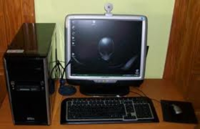 ORDENADOR PERSONAL DE SOBREMESA