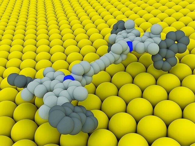 Jean-Pierre Sauvage - Diseño y síntesis de máquinas moleculares