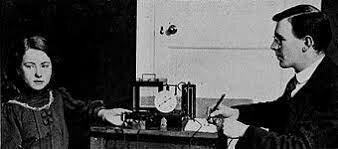 Burt creó una asociación encargada de las diferencias individuales en los niños: diferencias en el orden normal y en lo patológico.