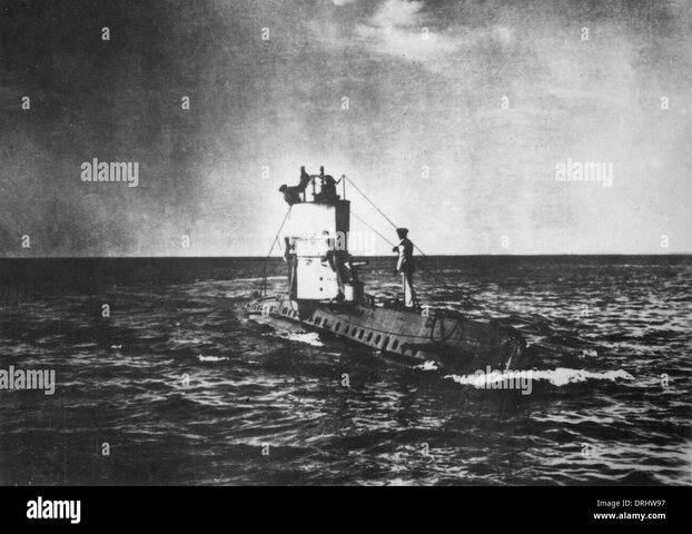 Submarino austriaco torpedeó al crucero francés Léon Gambetta