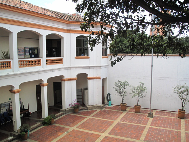 Se empiezan las bases del programa de Educacion Infantil de la UPN (UNIVERSIDAD PEGADOGIGA NACIONAL)