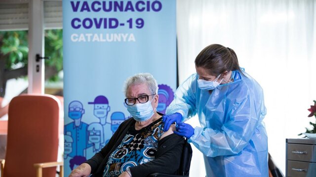 Comença la vacunació a Espanya