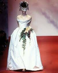 1997 Spring/Summer collection 'Vive La bagatelle'