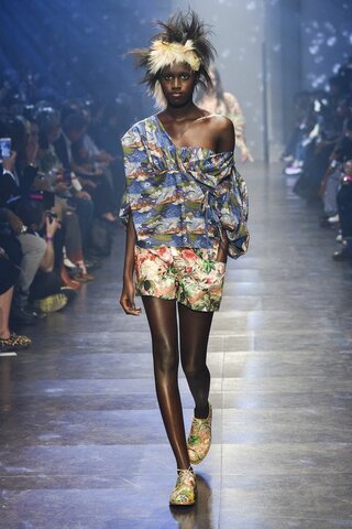 2016 Spring/Summer collection 'Mirror the world'