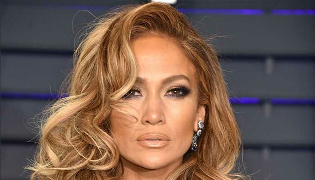 When was Jennifer Lopez born?