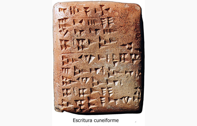 Escritura Cuneiforme