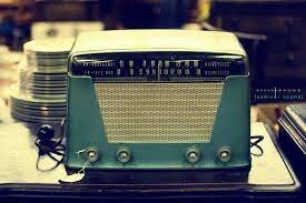 Primera emisiones de FM