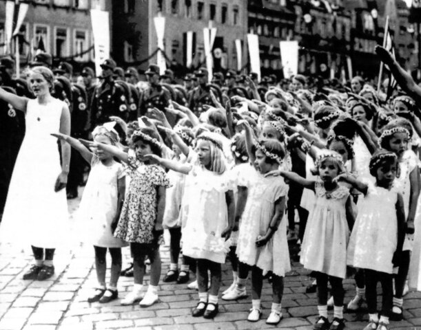 Inicio do Terceiro Reich