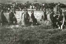 Bulgaria le declara la guerra a Serbia.