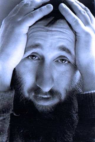 Nazi's force Jews to hand over all gold and silver items