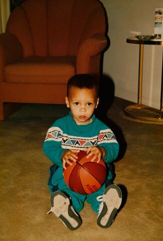 Stephen Curry was born on March 14, 1988 in Akron, Ohio United States.