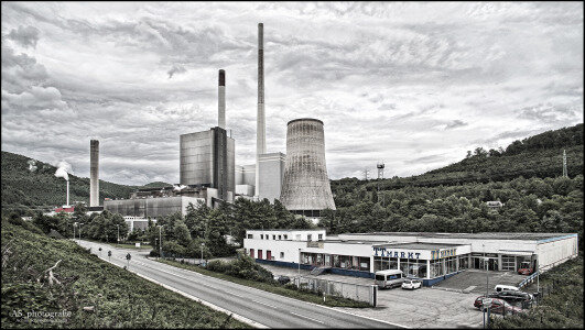 COMEÇOU A TRABALHAR