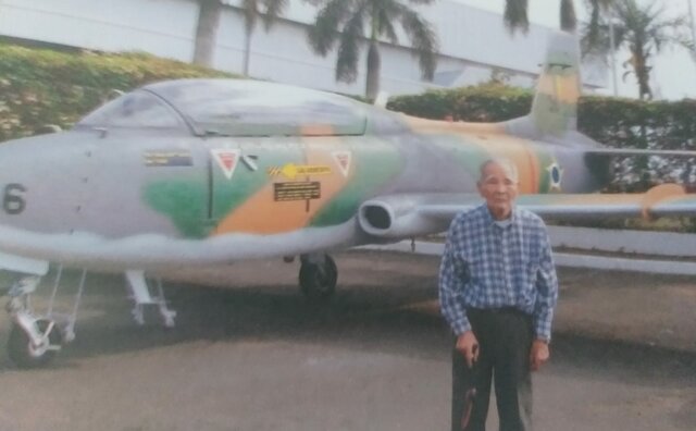 Pessoal: Shunji recebeu um avião