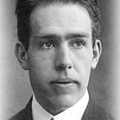 Timeline: Niels Bohr