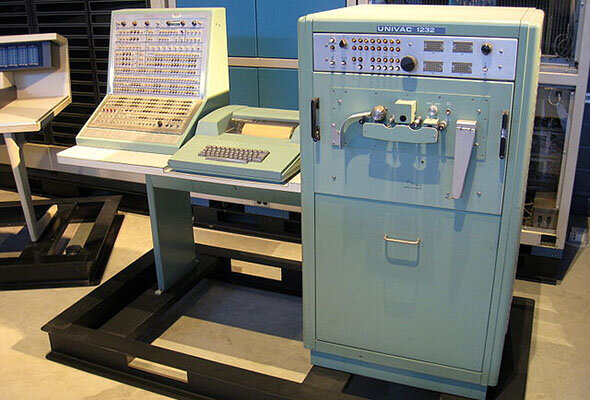 Segunda Generación del Computador