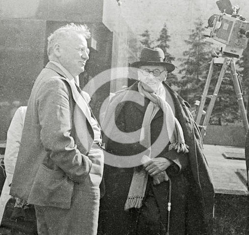 British Forgein Secretary talks with Prime minister of France