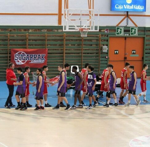 JUNIOR MUTILEN LAUKO FINALA