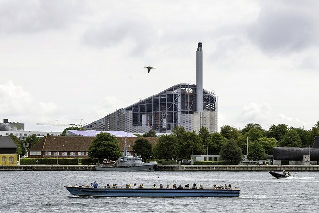 L’Amagerforbrænding (AMF) décide de construire un nouvel incinérateur