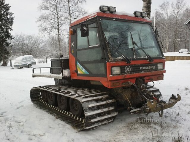 Bensiinimootoriga roomitraktorid