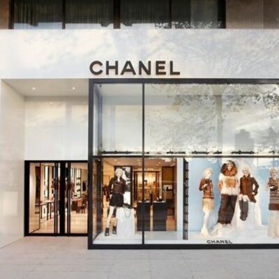 Timeline: Chanel- Maria Luiza A, Bettina, Manuela Aguiar