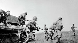 Timeline: Eje cronológico: Hacia un mundo diferente.