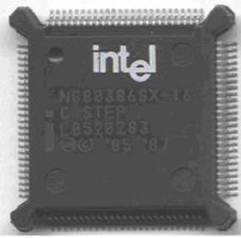 Primer procesador  de 32 bits