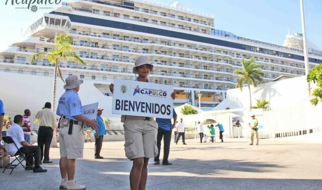 Primer puerto turístico internacional