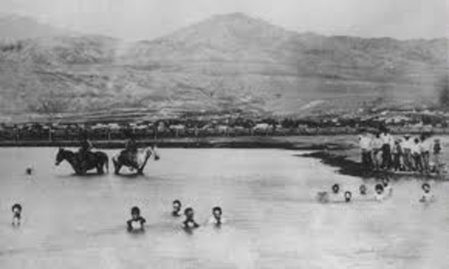 Pioneers arrive in Utah