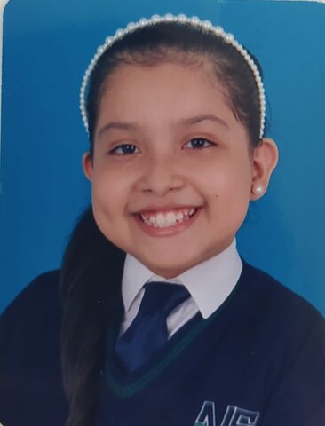 HECHO POR MARIANA ARISTIZABAL