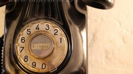 Timeline: EL TELÉFONO (Isabella Garcia Caro y Gabriela Chaverra Rua)