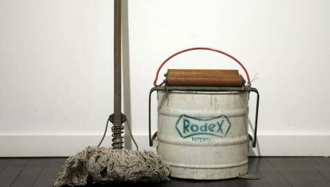 La fregona - Manuel Jalón