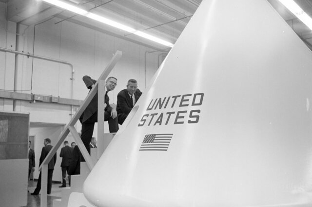 1962 Spacecraft Center Opens in Houston