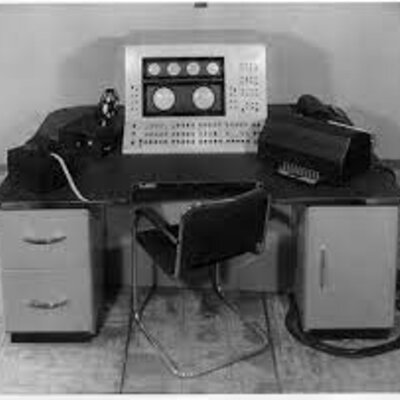 Timeline: Leo 1 Oliver Standingfar