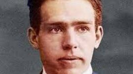 Timeline: Niels Bohr