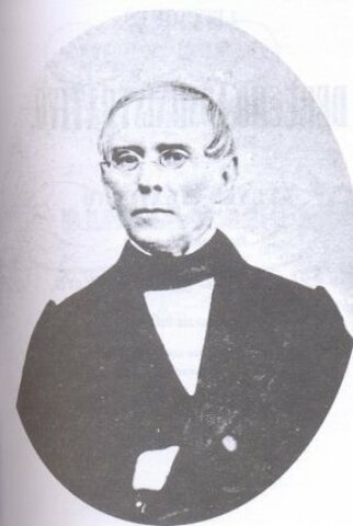 Teodosio Lares