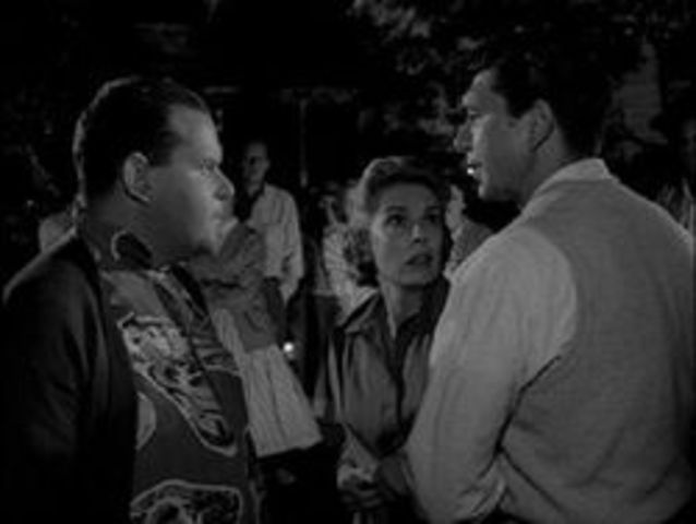 Charlie, Les, and the "mob mentality"