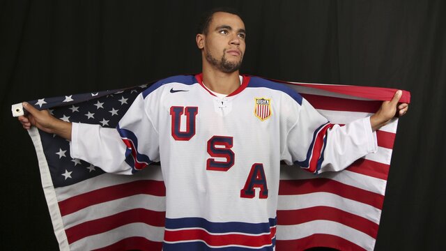 Jordan Greenway: Hockey