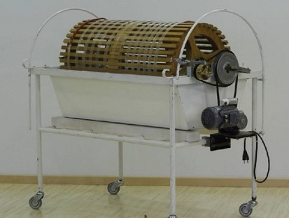 Primera Hemodiálisis exitosa en un ser Humano