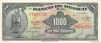 Devaluación del peso mexicano tras paridad fija de 12.50 pesos.