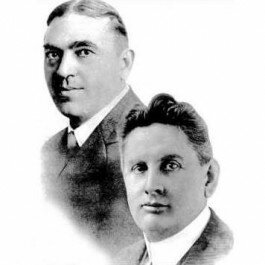 Arthur Collins & Byron Harlan “Alexander’s Ragtime Band” (1911)